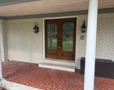 2374 Stafford Drive - Photo Thumbnail 5