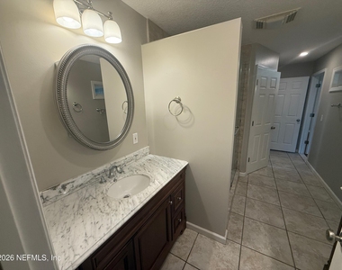 2374 Stafford Drive - Photo Thumbnail 29
