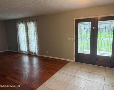 2374 Stafford Drive - Photo Thumbnail 7