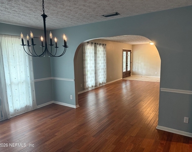 2374 Stafford Drive - Photo Thumbnail 15