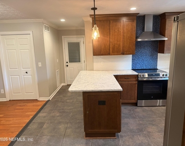 2374 Stafford Drive - Photo Thumbnail 16
