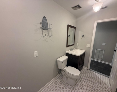 2374 Stafford Drive - Photo Thumbnail 47