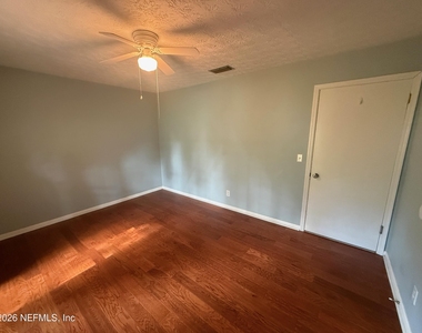 2374 Stafford Drive - Photo Thumbnail 43