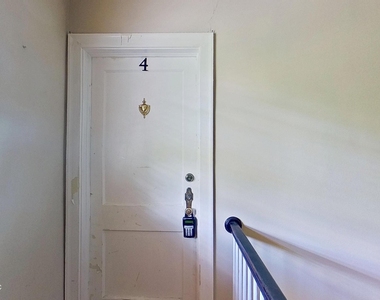 3102 Riverside Avenue - Photo Thumbnail 1