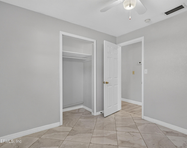442 Ameca Avenue - Photo Thumbnail 23