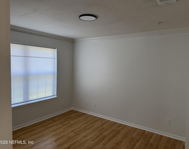 7701 Timberlin Park Boulevard - Photo Thumbnail 4