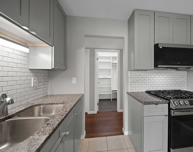 1126 Auburn - Photo Thumbnail 13