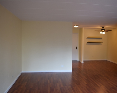 1 Renaissance Place - Photo Thumbnail 6