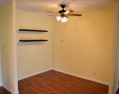 1 Renaissance Place - Photo Thumbnail 2