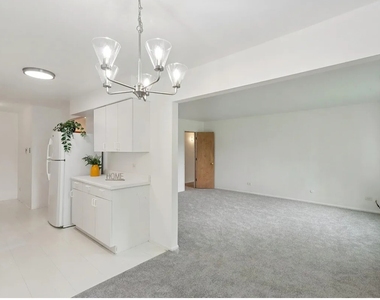 2650 Brookwood Way Drive - Photo Thumbnail 5