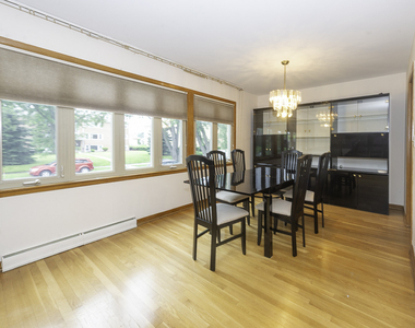 8909 N Wisner Street - Photo Thumbnail 5