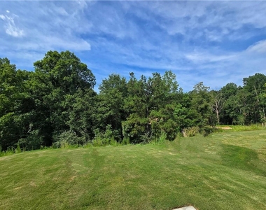 7372 Rocklin Lane - Photo Thumbnail 32