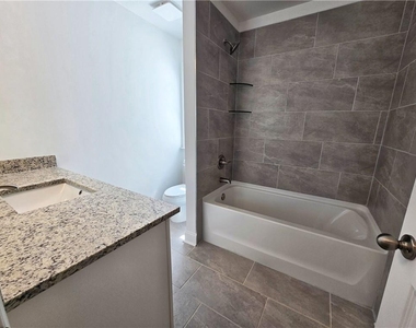 7372 Rocklin Lane - Photo Thumbnail 26