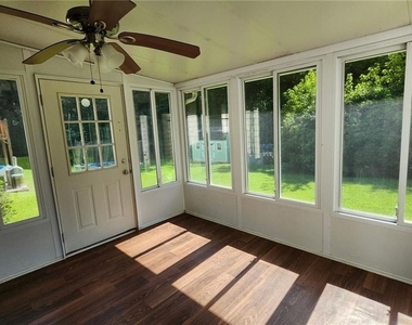 3049 Winding Grove Drive - Photo Thumbnail 16