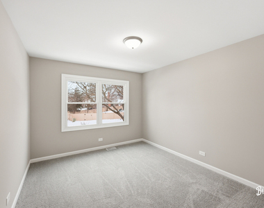 1005 Cooper Court - Photo Thumbnail 15