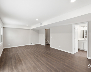 1005 Cooper Court - Photo Thumbnail 10