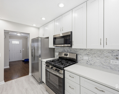 1005 Cooper Court - Photo Thumbnail 6