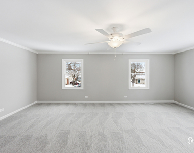 1005 Cooper Court - Photo Thumbnail 11