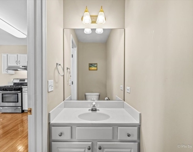 1058 E Danbury Drive - Photo Thumbnail 16