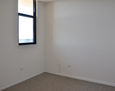 1464 S Michigan Avenue - Photo Thumbnail 7