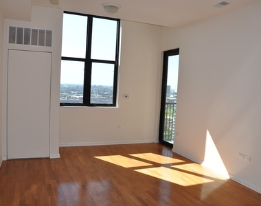 1464 S Michigan Avenue - Photo Thumbnail 6