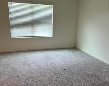 105 Ellicott Way - Photo Thumbnail 3