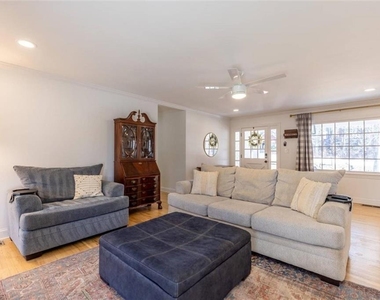 6435 Burnt Hickory Road Nw - Photo Thumbnail 2