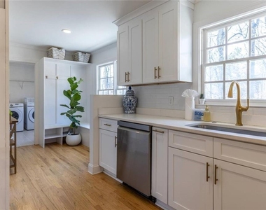 6435 Burnt Hickory Road Nw - Photo Thumbnail 8