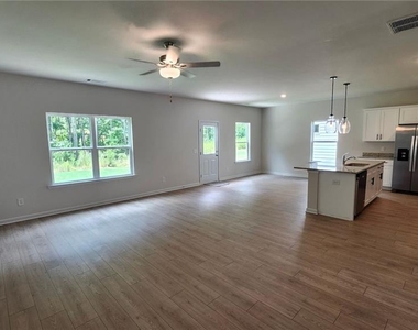 655 Mackenzie Cove - Photo Thumbnail 3