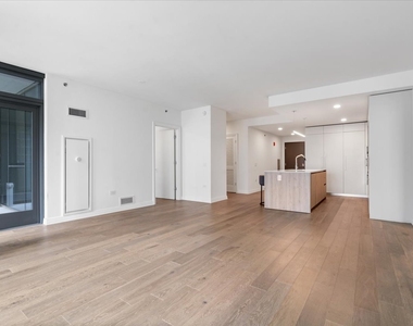 211 N Harbor Drive - Photo Thumbnail 3