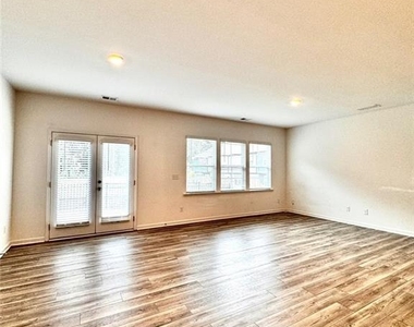 2259 Richmond Row Drive - Photo Thumbnail 3