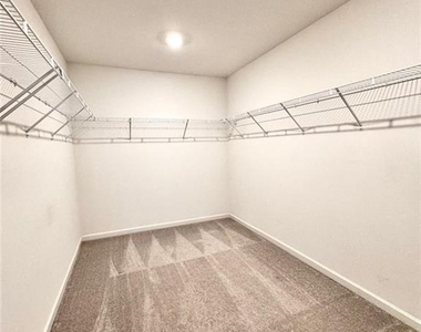 2259 Richmond Row Drive - Photo Thumbnail 14