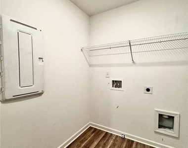 2259 Richmond Row Drive - Photo Thumbnail 17
