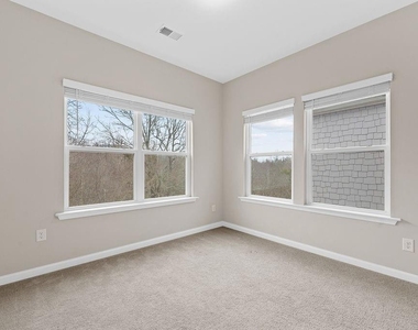 2247 Pink Hawthorn Dr - Photo Thumbnail 29