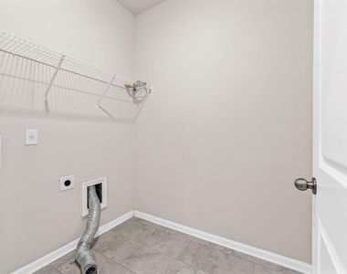 2247 Pink Hawthorn Dr - Photo Thumbnail 35