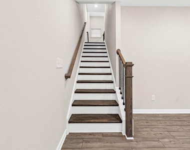 2247 Pink Hawthorn Dr - Photo Thumbnail 36