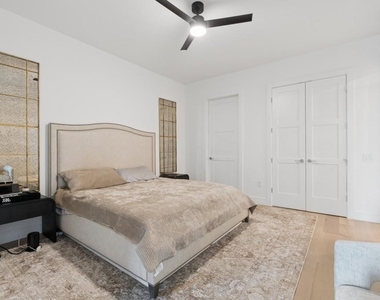 2425 Peachtree Road Ne - Photo Thumbnail 21