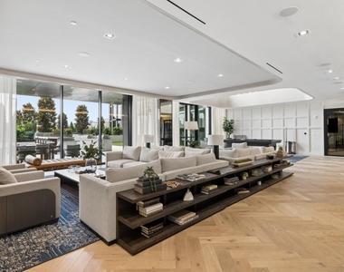 2425 Peachtree Road Ne - Photo Thumbnail 29