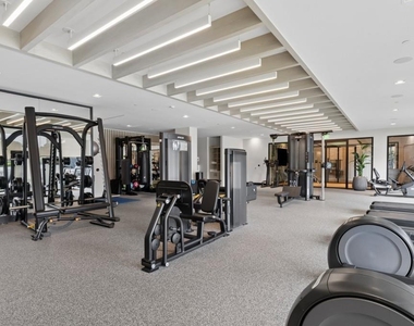 2425 Peachtree Road Ne - Photo Thumbnail 25
