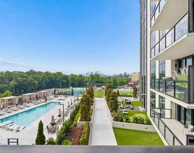 2425 Peachtree Road Ne - Photo Thumbnail 14