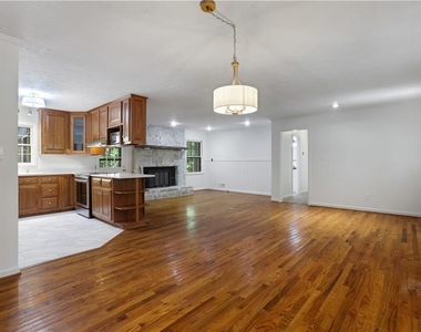 4684 Ben Hill Drive - Photo Thumbnail 10