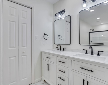 4684 Ben Hill Drive - Photo Thumbnail 22