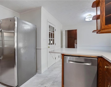 4684 Ben Hill Drive - Photo Thumbnail 15