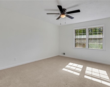 4684 Ben Hill Drive - Photo Thumbnail 26