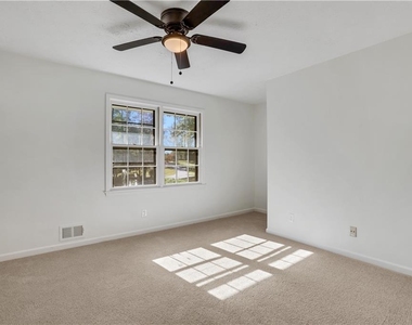 4684 Ben Hill Drive - Photo Thumbnail 28