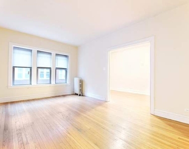 1335 W Touhy Avenue - Photo Thumbnail 1