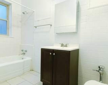 1335 W Touhy Avenue - Photo Thumbnail 6