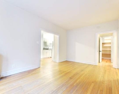 1335 W Touhy Avenue - Photo Thumbnail 2