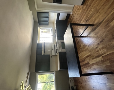 35580 N Knowles Road - Photo Thumbnail 28