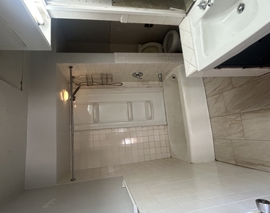 35580 N Knowles Road - Photo Thumbnail 31